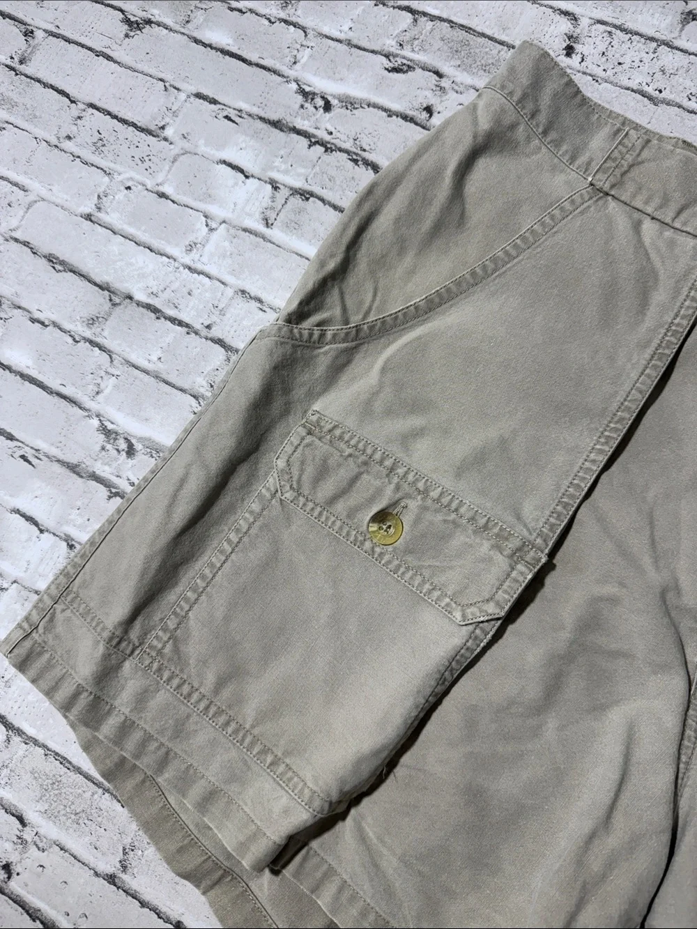 VINTAGE Banana Republic mens 33 tan khaki safari chino shorts EUC